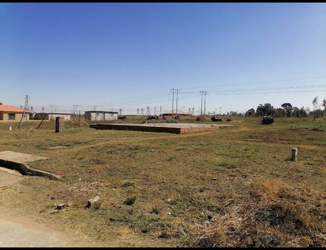 1,200M² VACANT LAND FOR SALE IN STRUISBULT